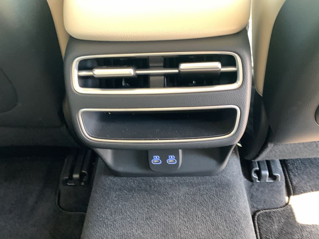 2026 GENESIS GV70 Standard - Photo 38