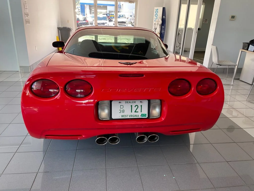 Used 2000 Torch Red Chevrolet Base image 6