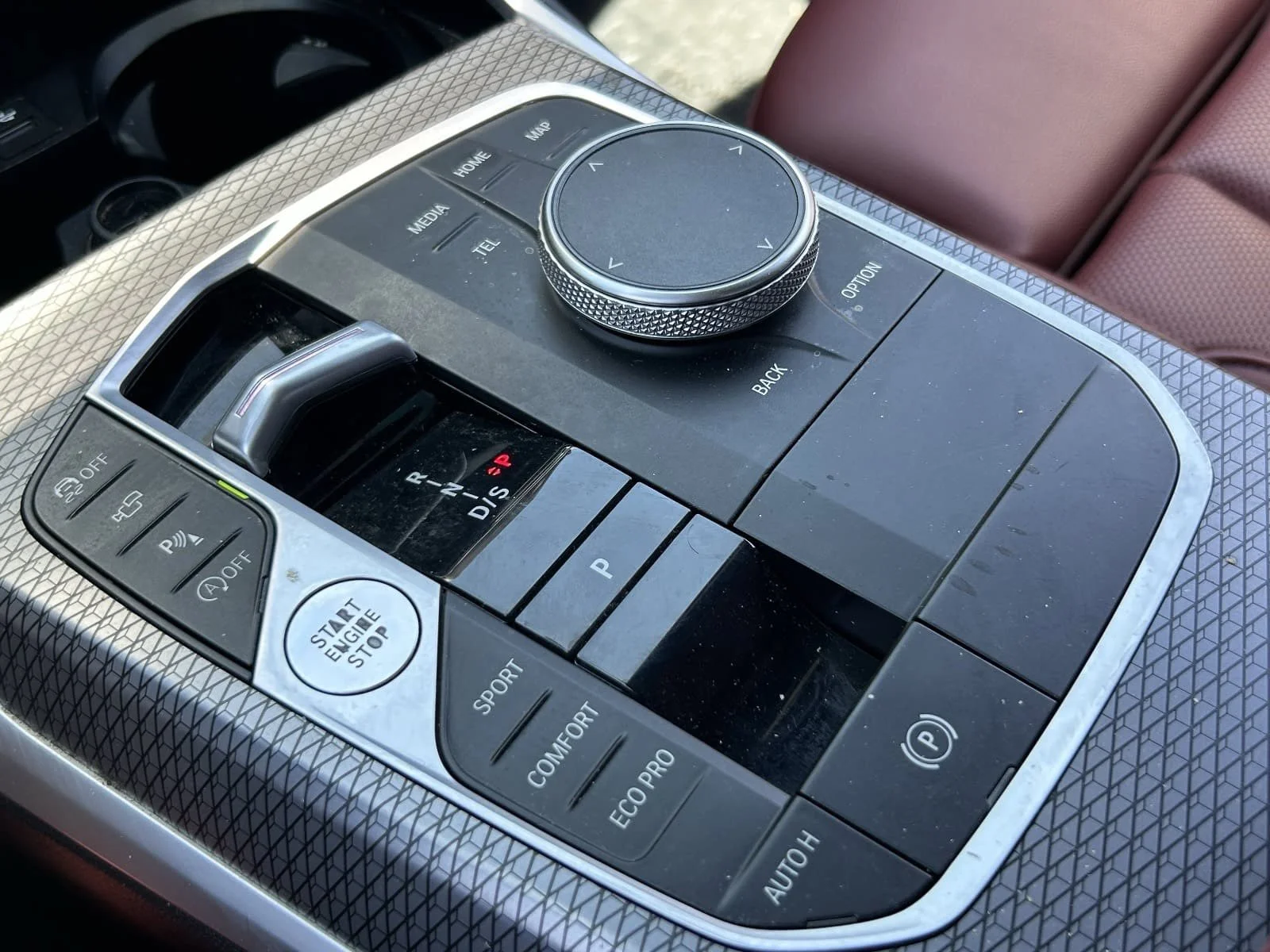 2023 BMW 3 Series 330i - Photo 37