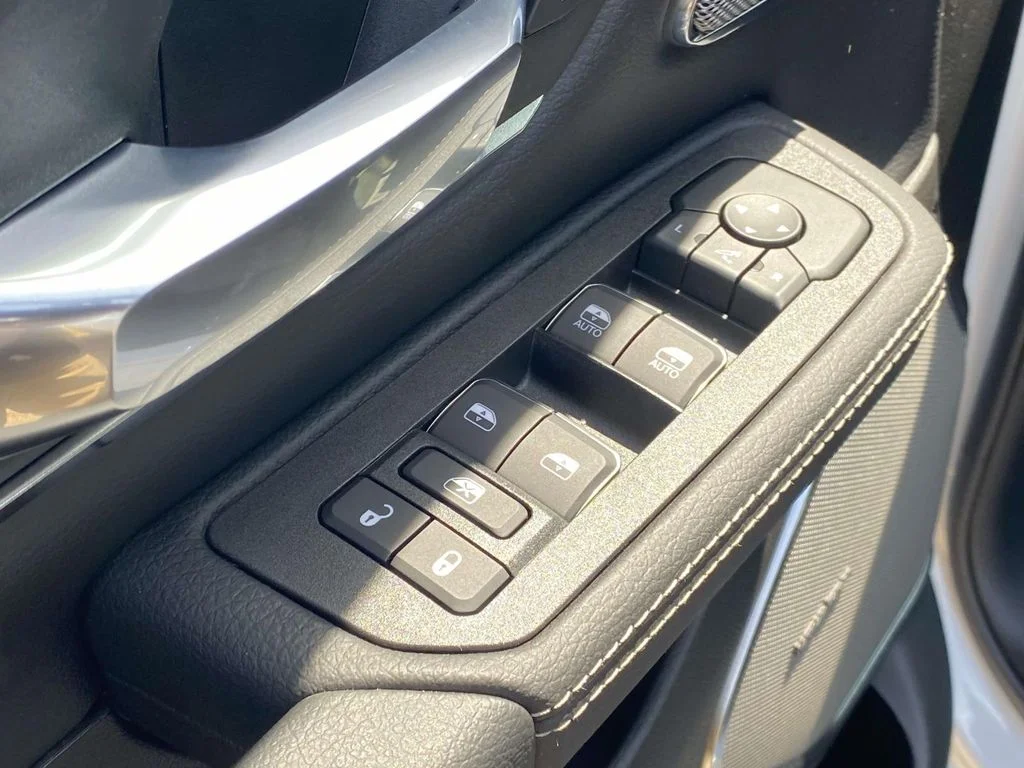 2026 RAM 1500 Laramie - Photo 14