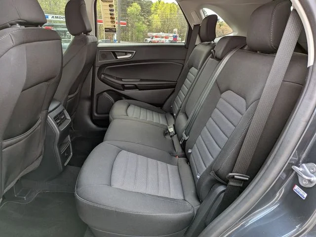 Used 2024 Blue Ford SE image 26