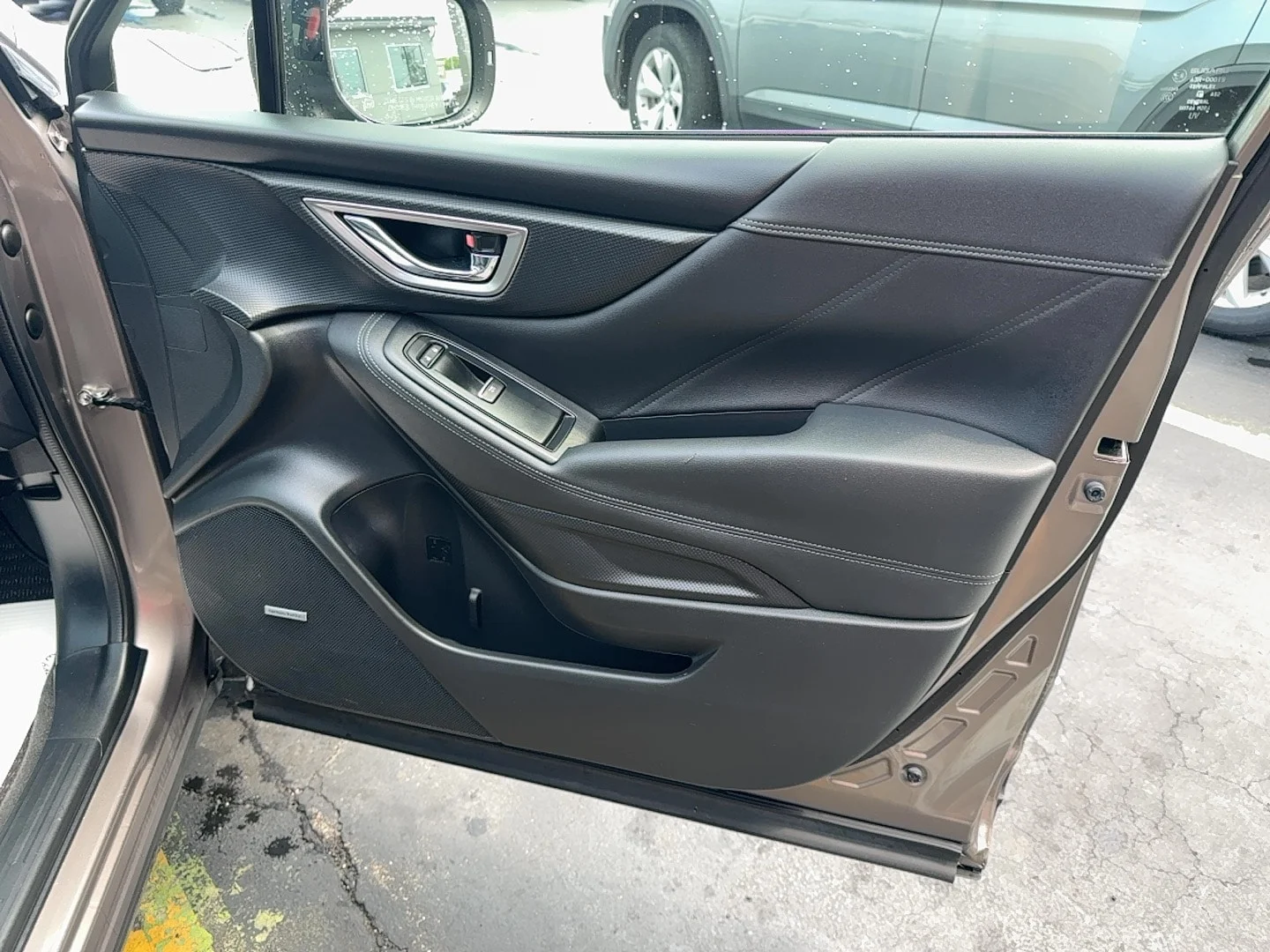 Used 2023 Brilliant Bronze Metallic Subaru Touring image 26