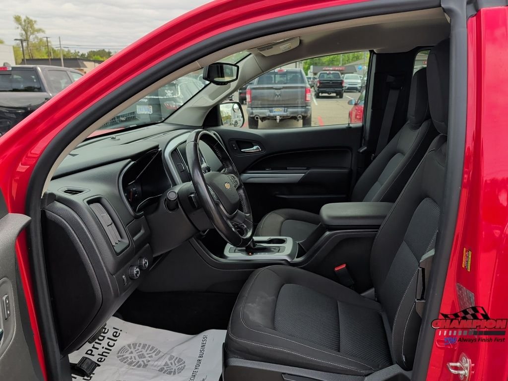 Used 2016 Red Chevrolet LT image 14