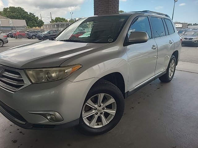 2011 Toyota Highlander Base