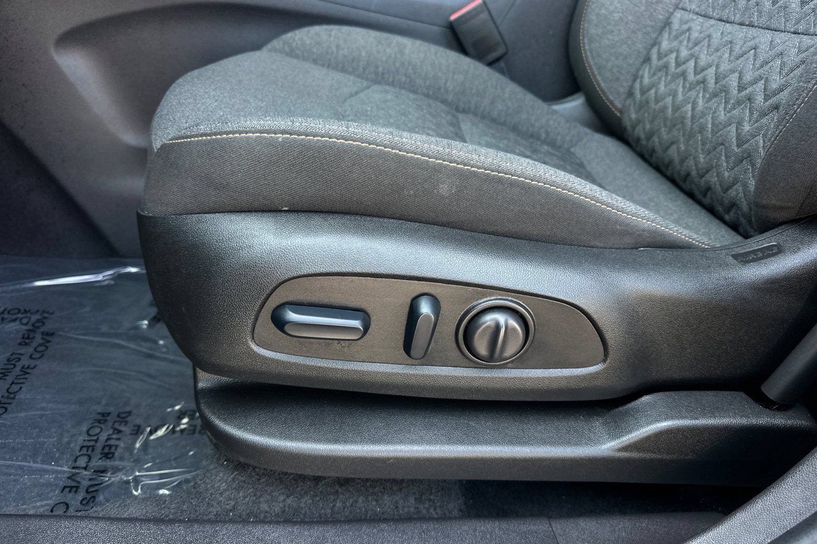 Used 2024 Mosaic Black Metallic Chevrolet LT image 13