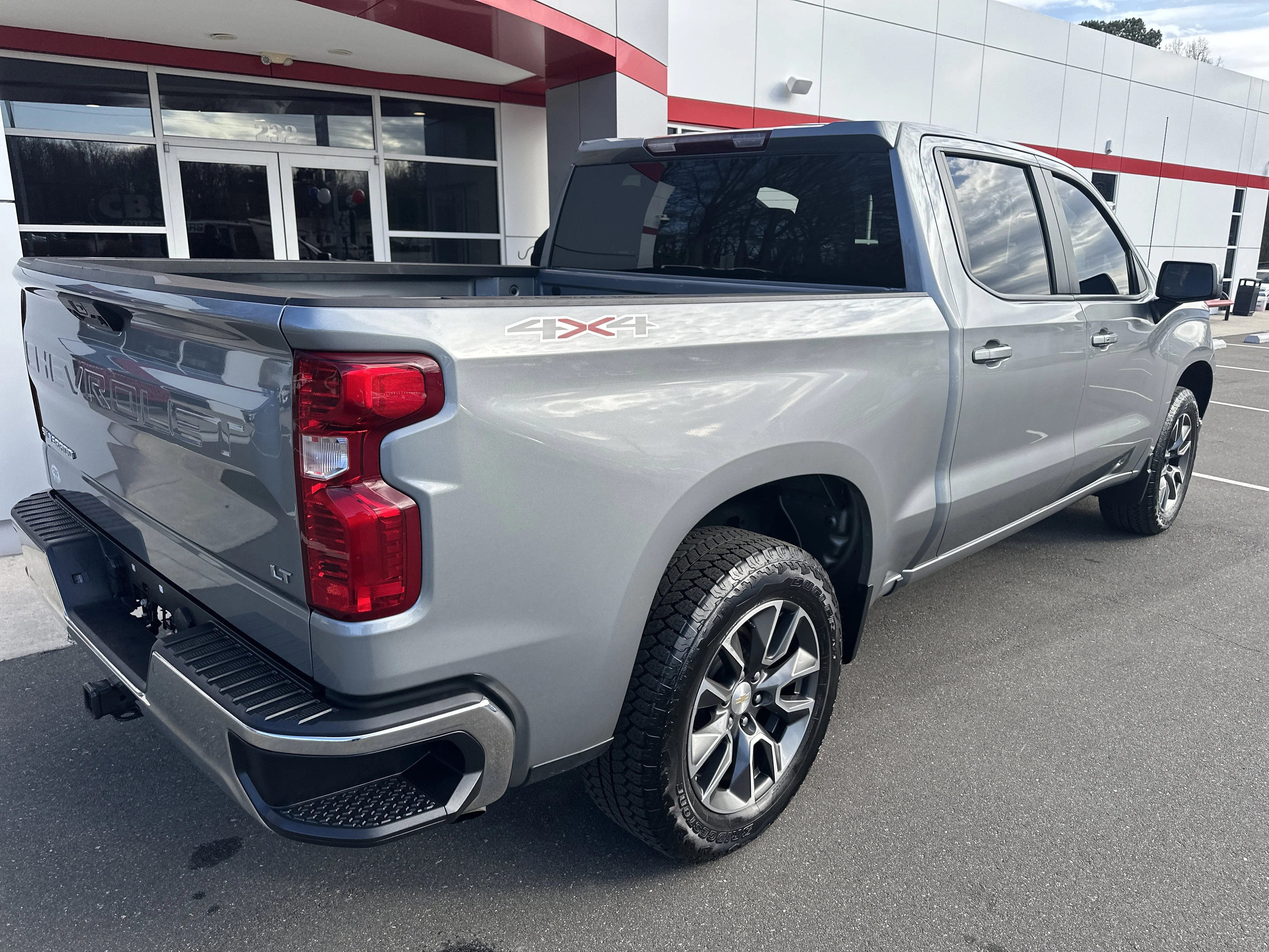 Used 2023 Sterling Gray Metallic Chevrolet LT image 8