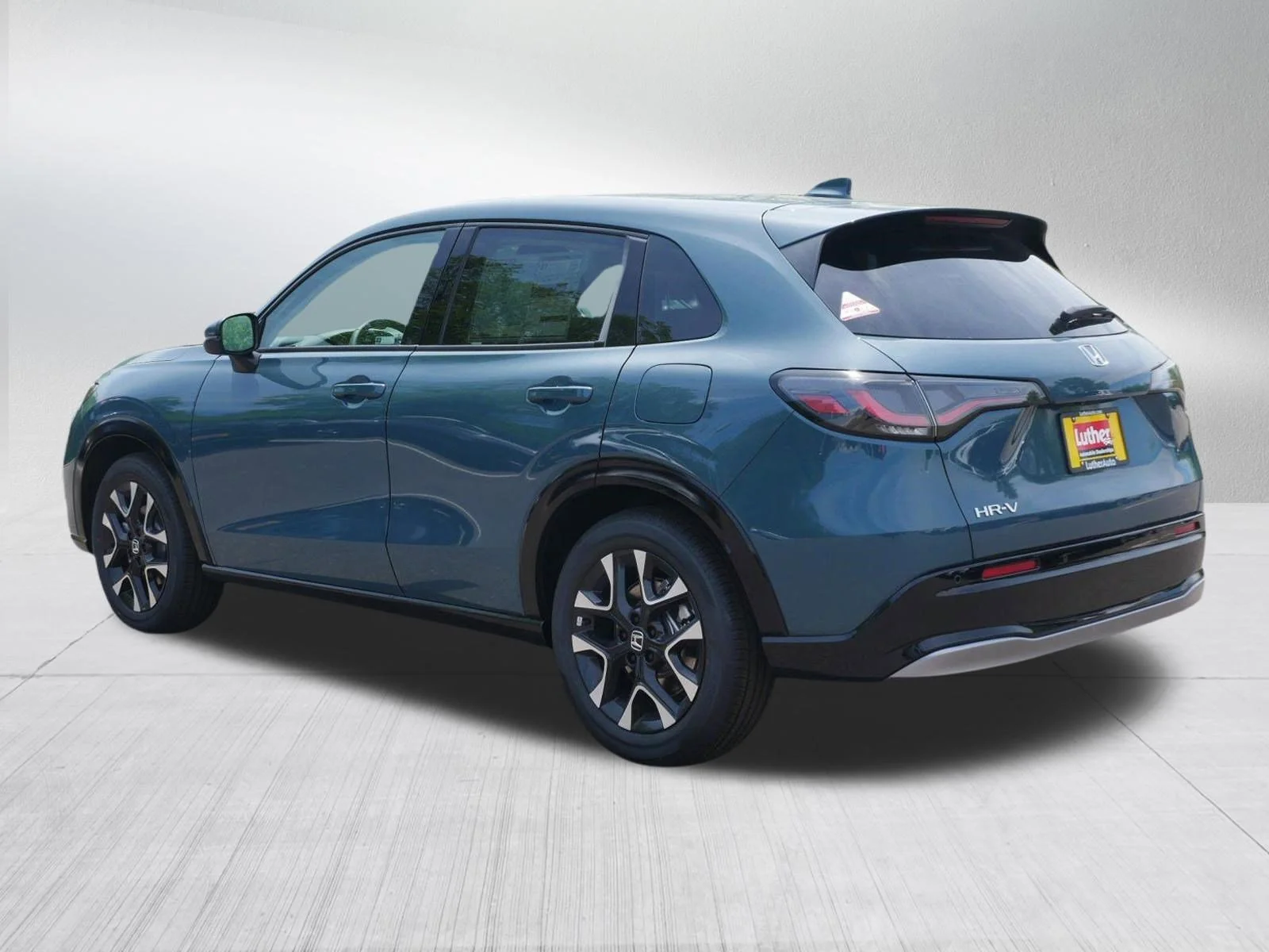 New 2027 Nordic Forest Pearl Honda EX-L image 5