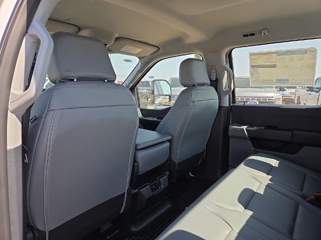 New 2026 Oxford White Ford F-350® XL image 42