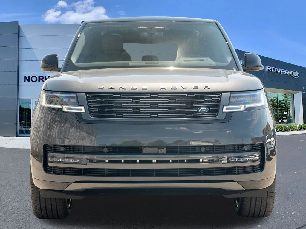 New 2026 Gray Land Rover SE image 2