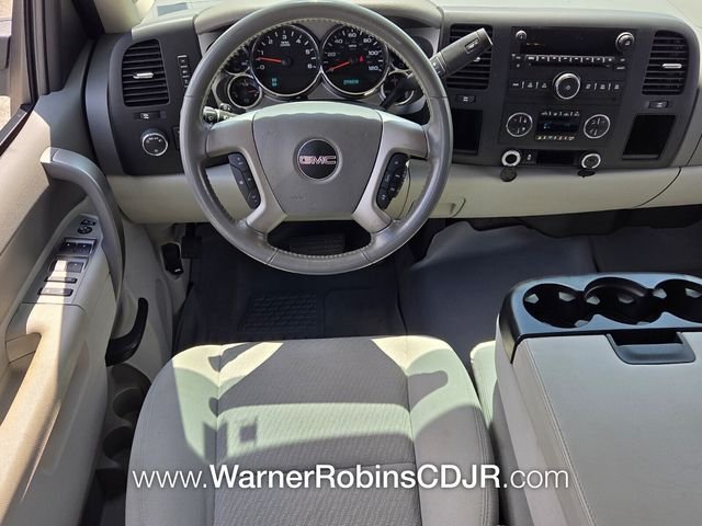 Used 2013 Silver GMC SLE image 7