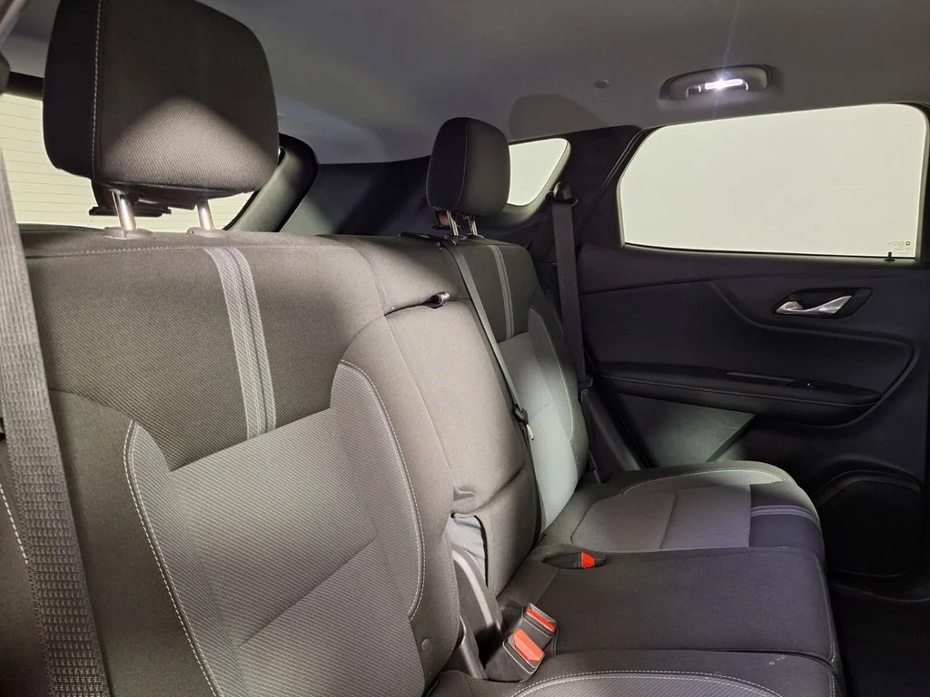 Used 2025 Black Chevrolet LT image 27