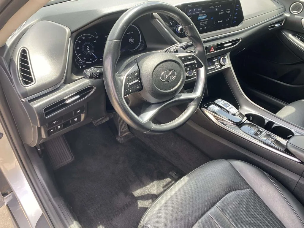Used 2021 Silver Hyundai Limited image 22