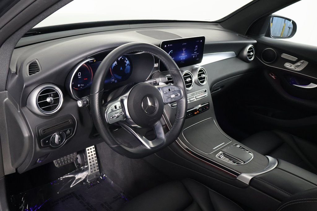 Certified Used 2022 Graphite Gray Metallic Mercedes-Benz GLC 300 image 7