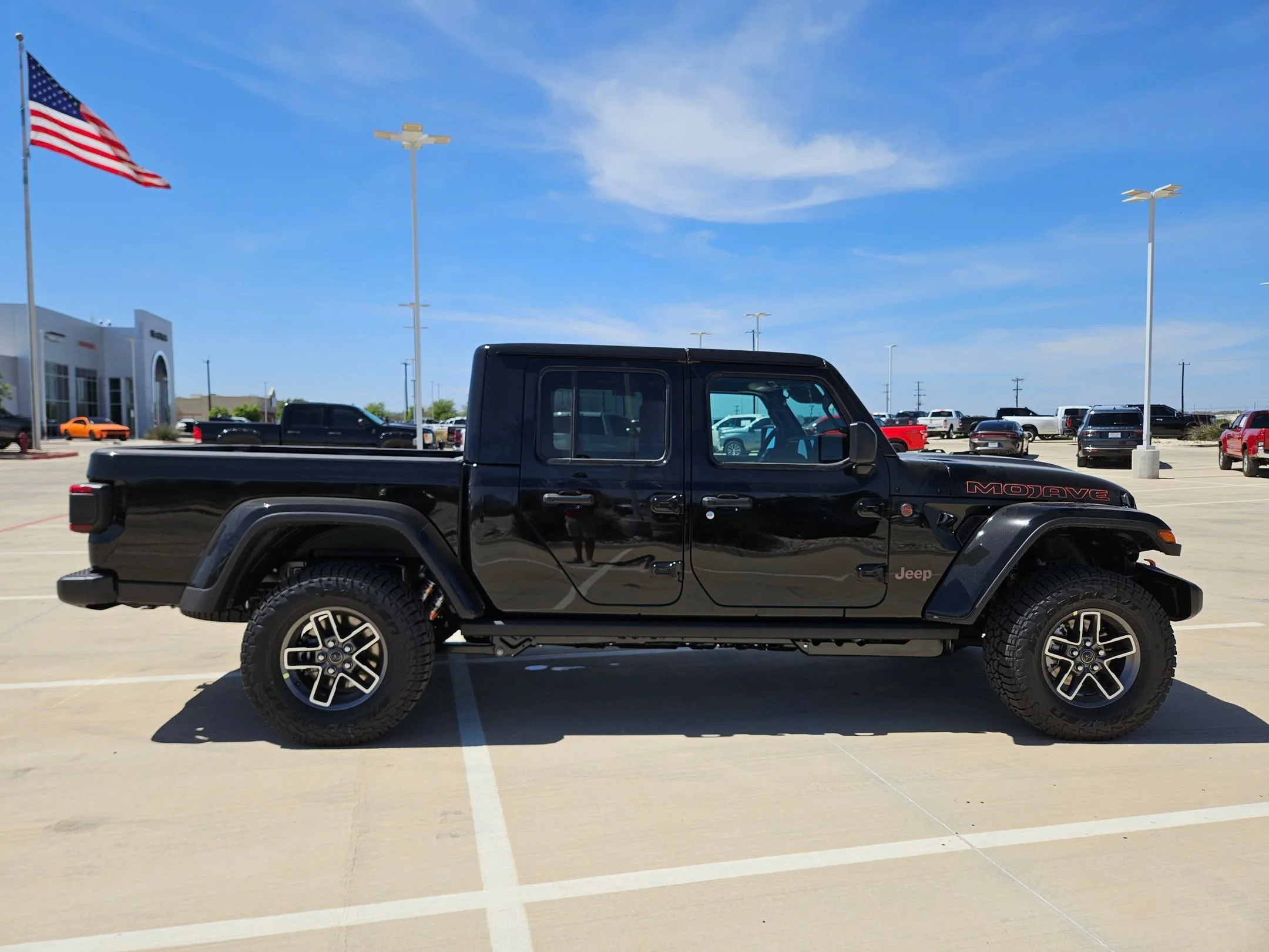 New 2026 Black Clearcoat Jeep Mojave image 2