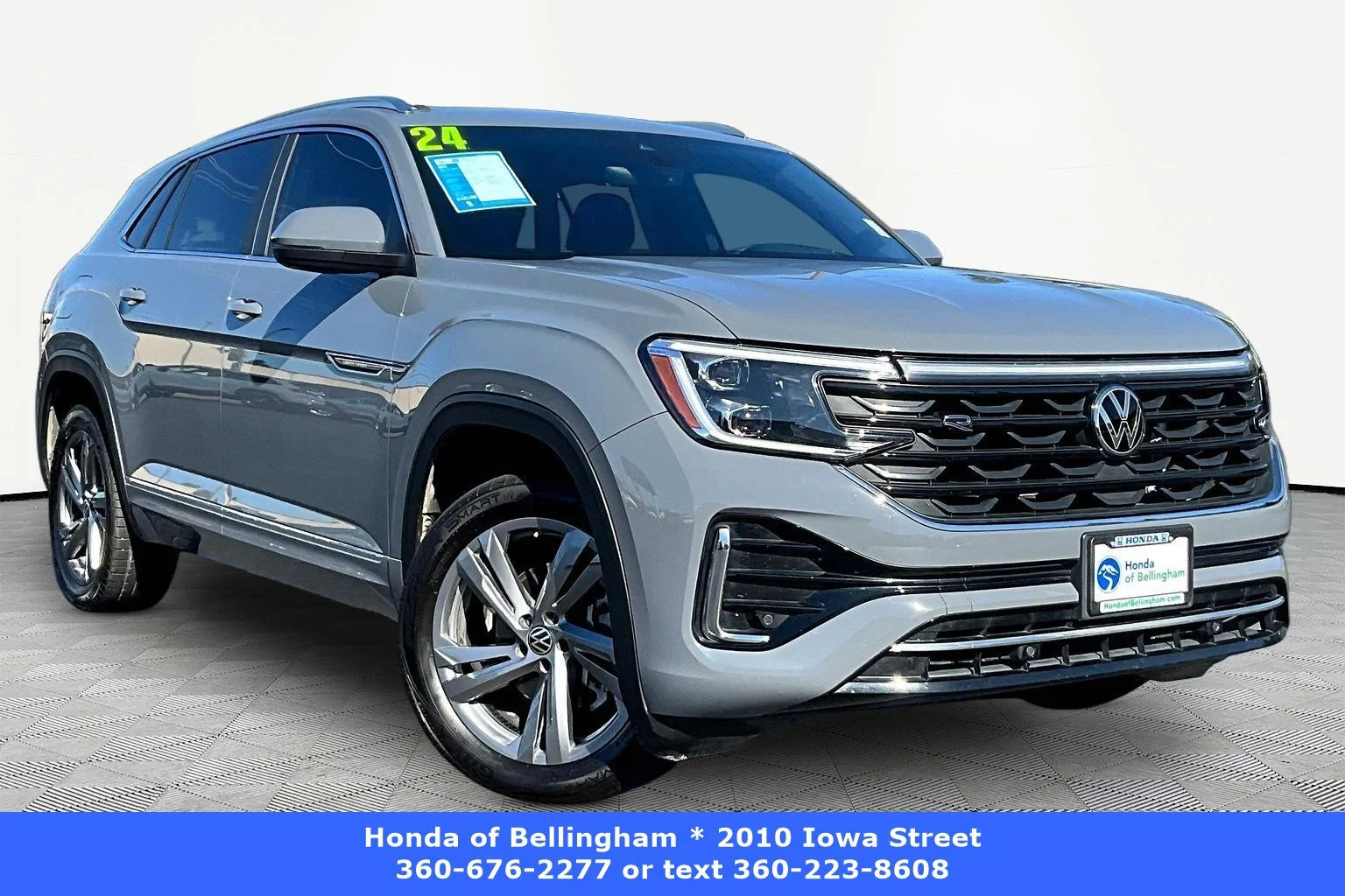 2024 Volkswagen Atlas Cross Sport SEL R-LINE