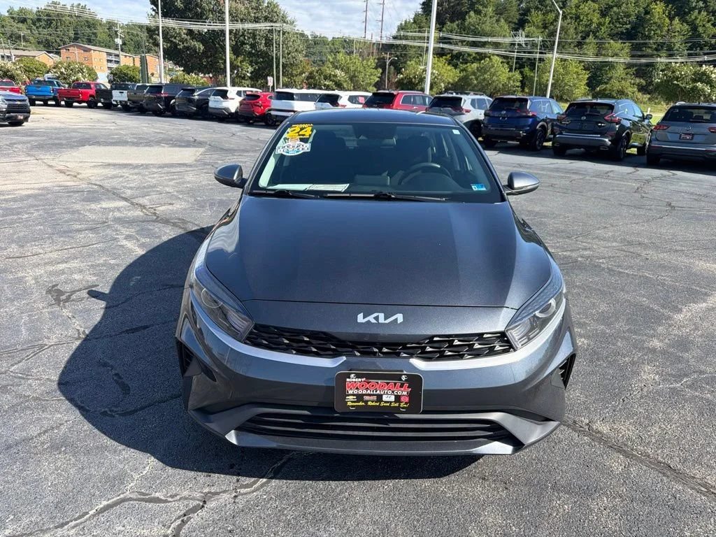 Used 2024 Kia Forte LXS with VIN 3KPF24AD4RE826366 for sale in Danville, VA
