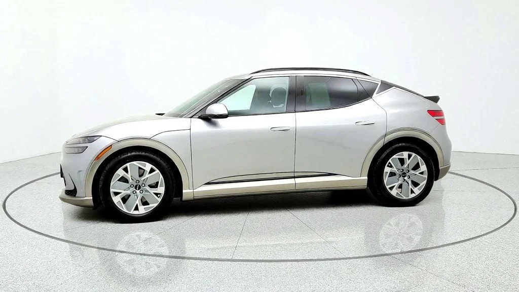 Used 2025 Savile Silver Genesis Standard RWD image 8