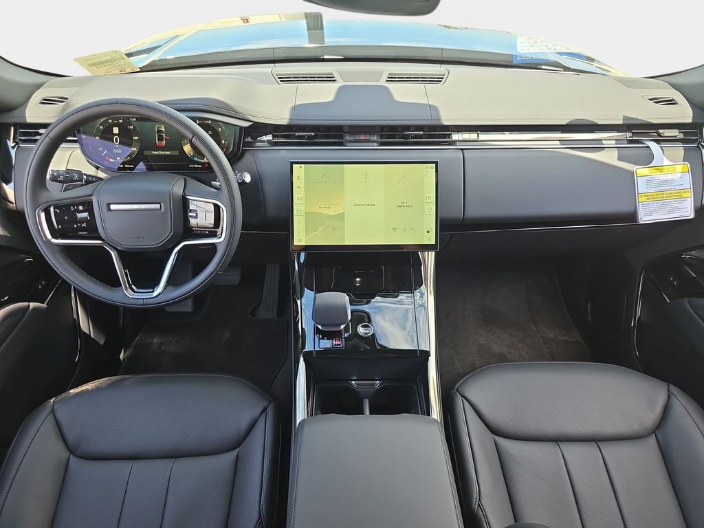 New 2026 Santorini Black Land Rover SE image 9
