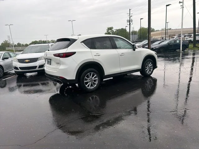 2023 Mazda CX-5 S Select Package - Photo 8