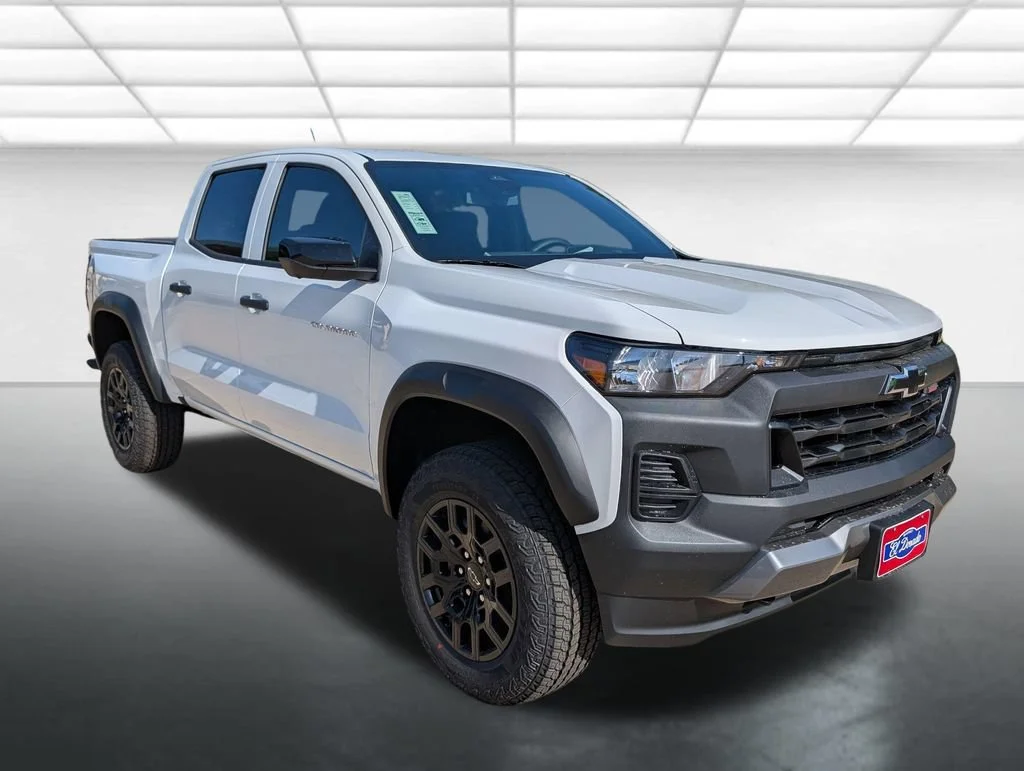 New 2026 Summit White Chevrolet Trail Boss image 1