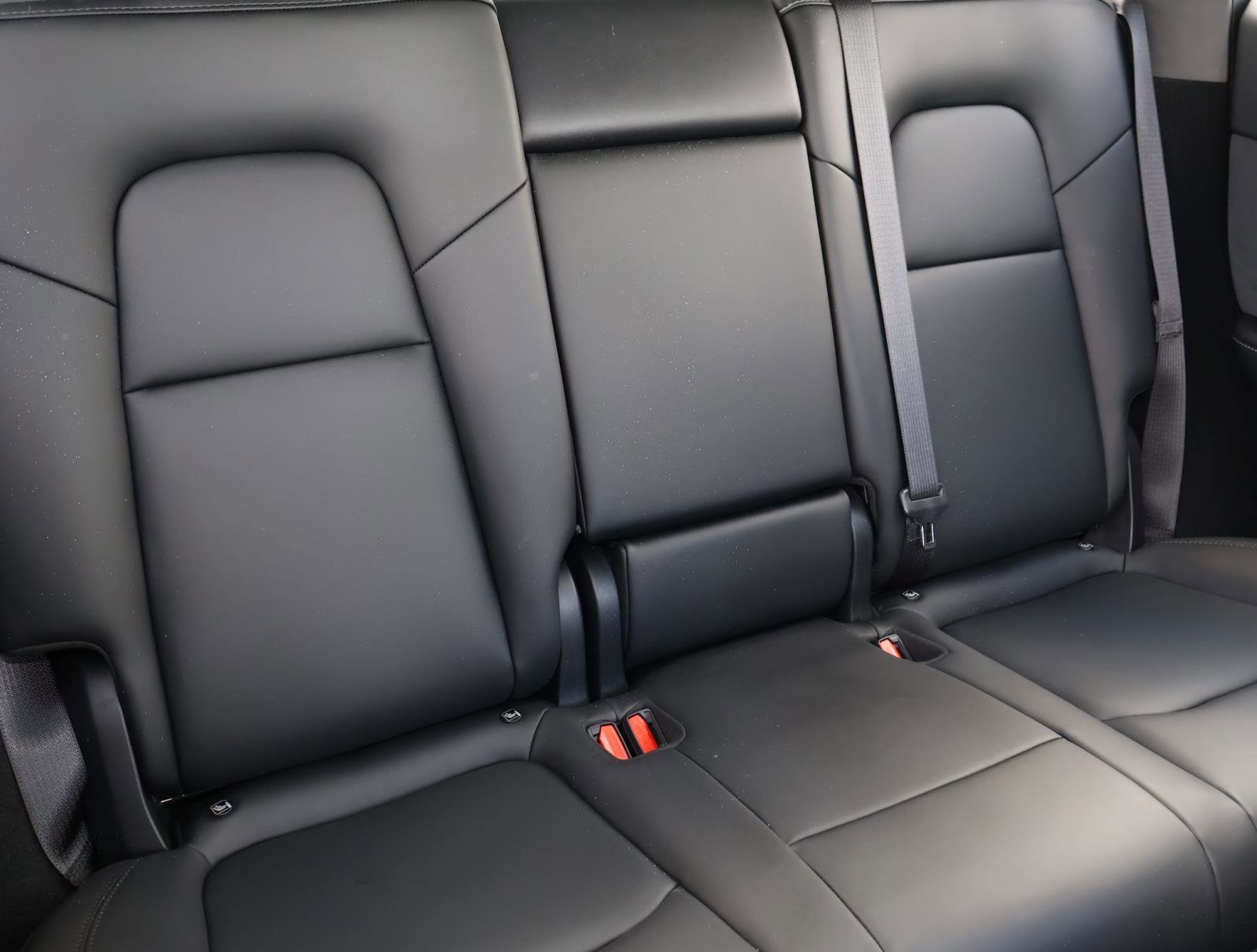 2023 Tesla Model Y Long Range - Photo 17