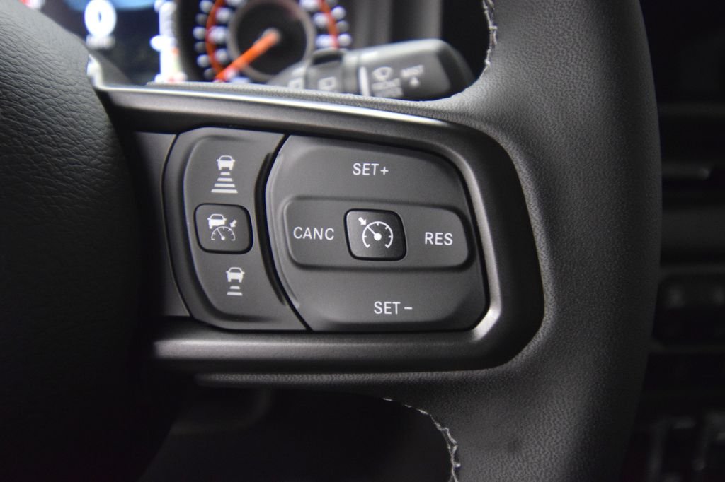 New 2026 Black Clear-Coat Exterior Paint Jeep Sport S image 26