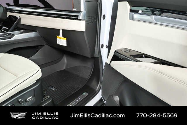 Used 2026 Vibrant White Tricoat Cadillac Sport image 23