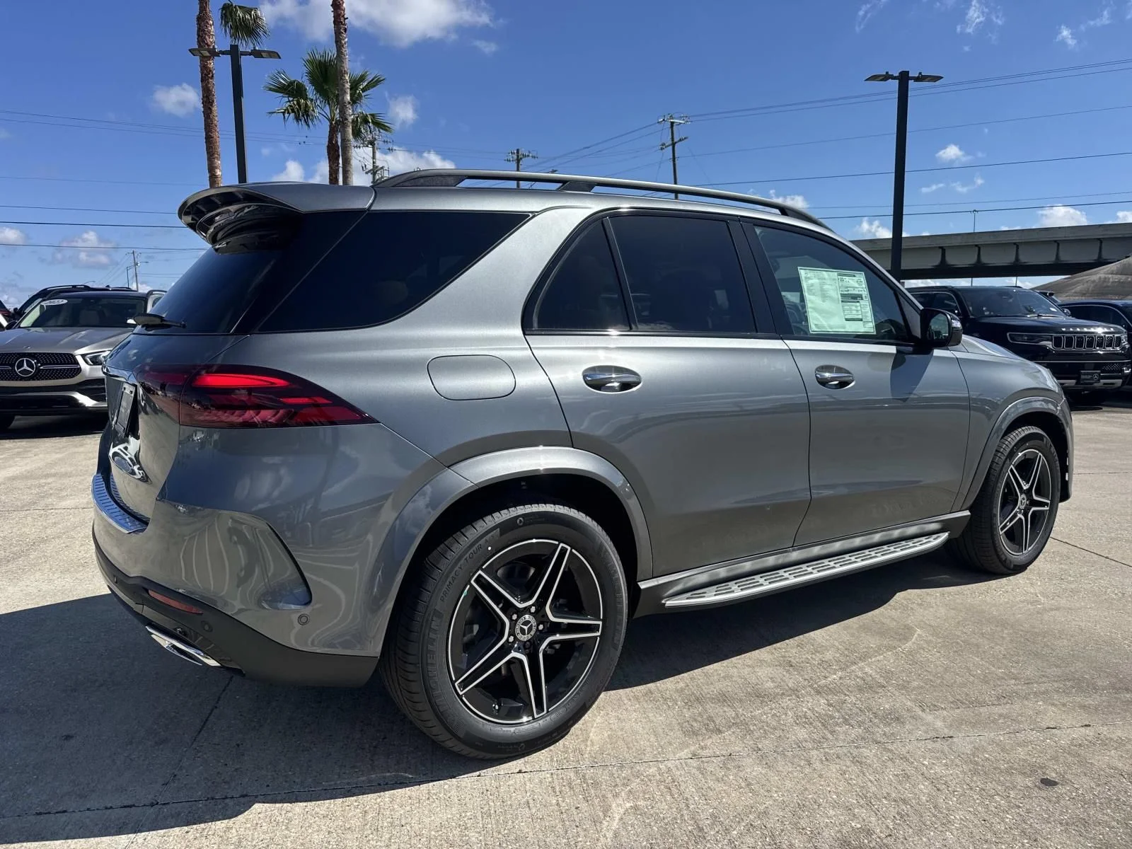 New 2026 Gray Mercedes-Benz GLE 350 image 5