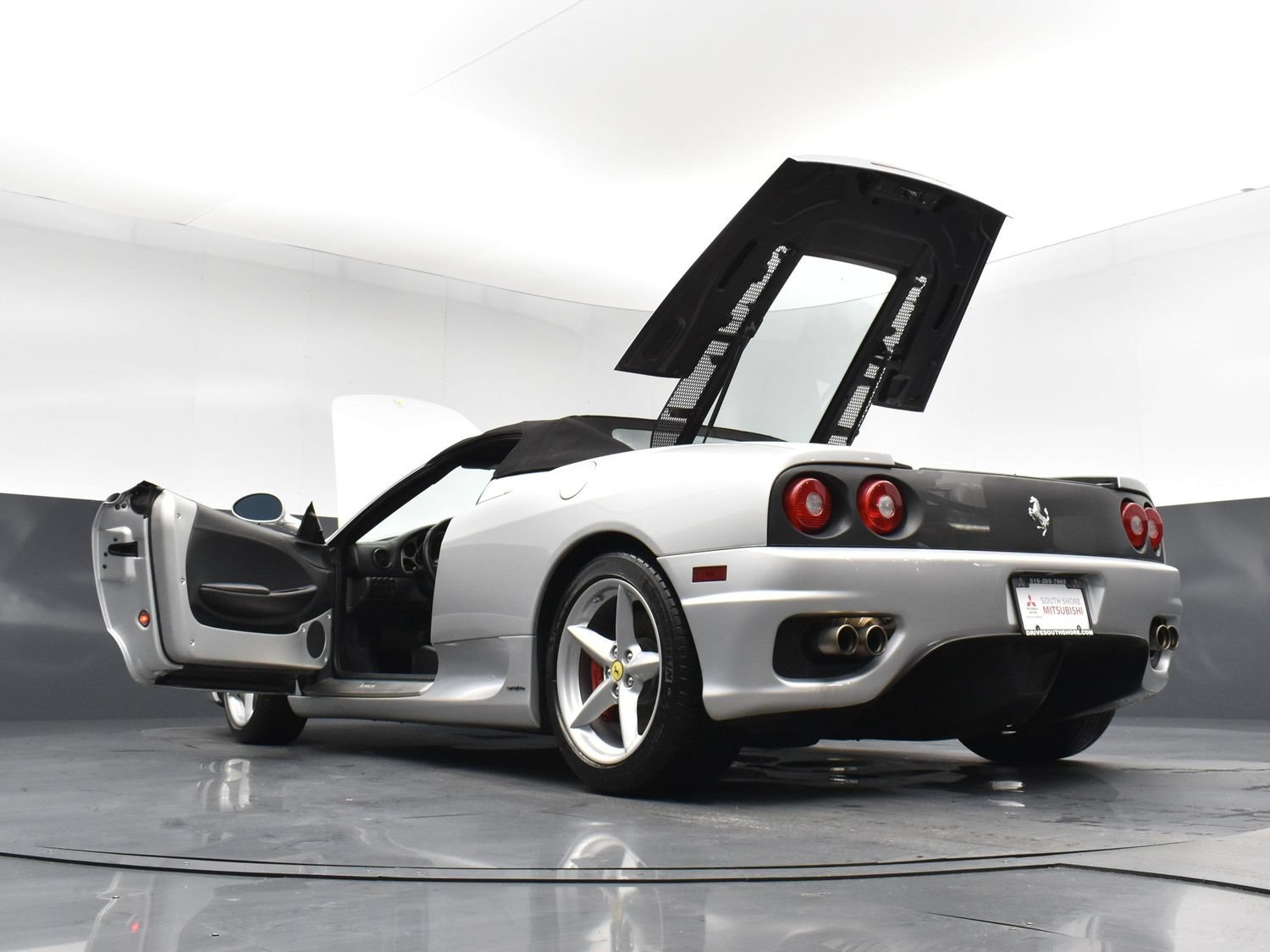 Used 2001 Silver FERRARI  image 27