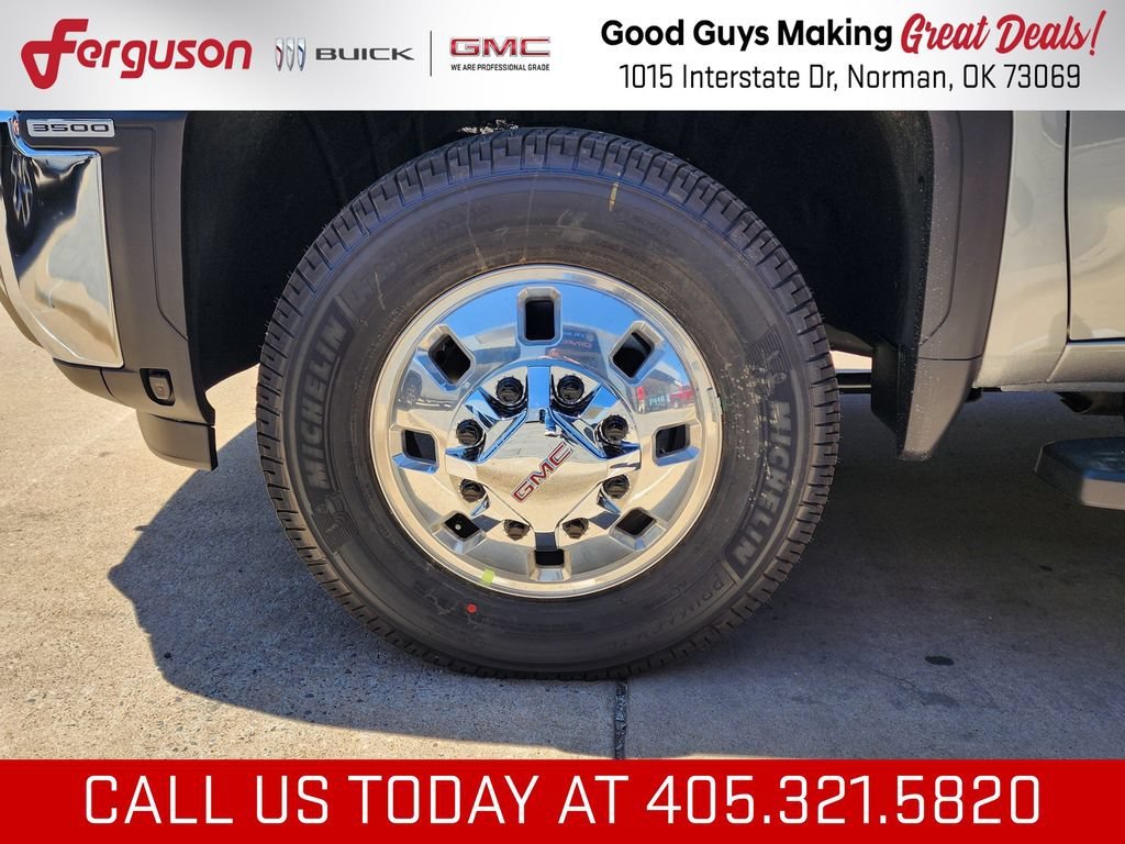 2026 GMC Sierra 3500HD Pro - Photo 52
