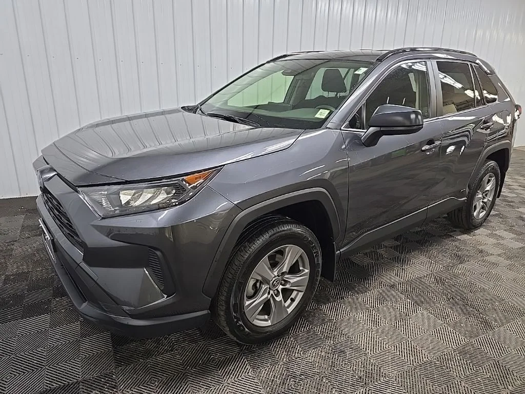 Used 2022 Gray Toyota LE image 8