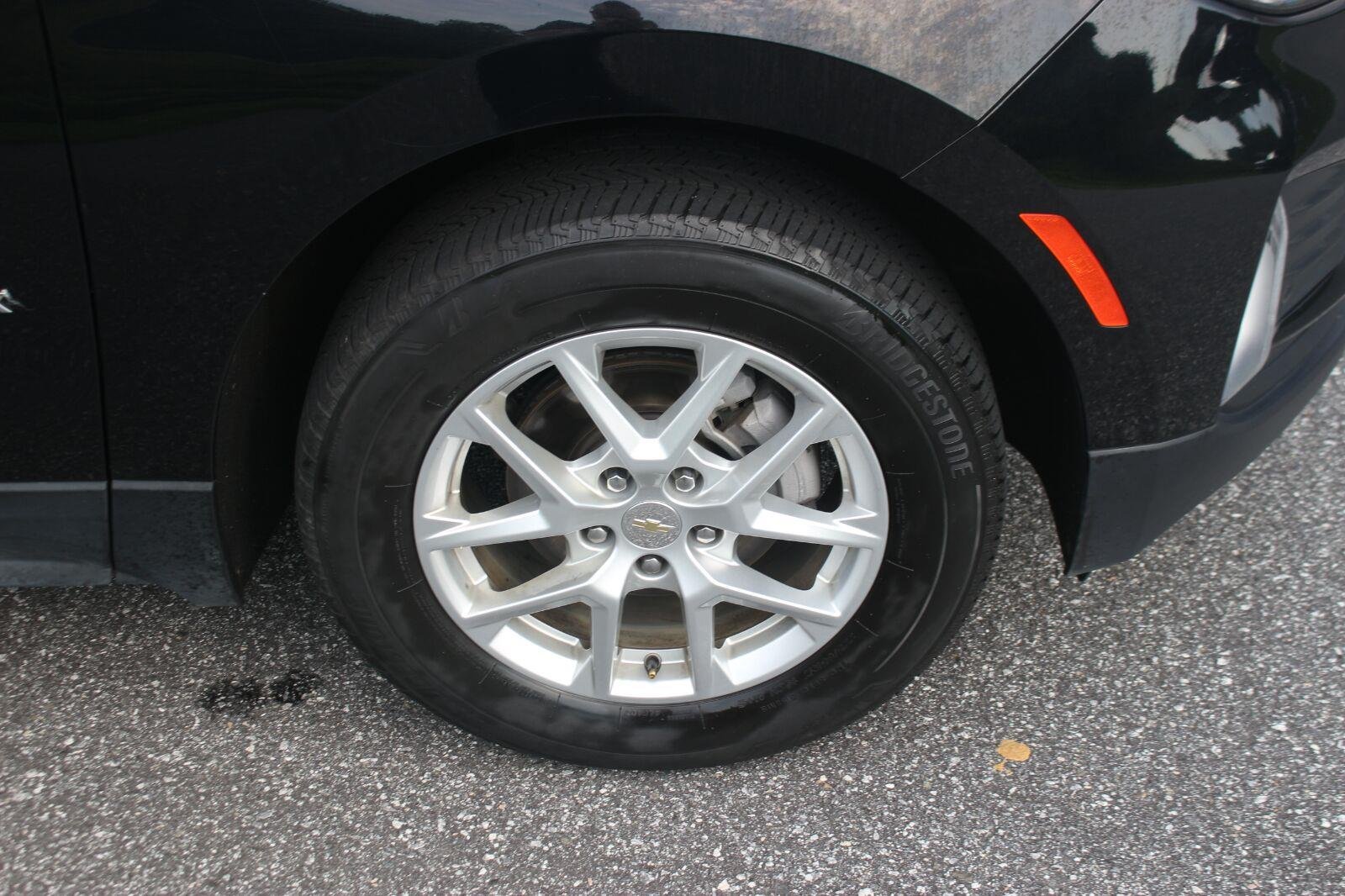 Used 2024 Mosaic Black Metallic Chevrolet LT image 38