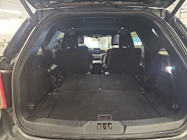 Used 2020 Gray Ford XLT image 12