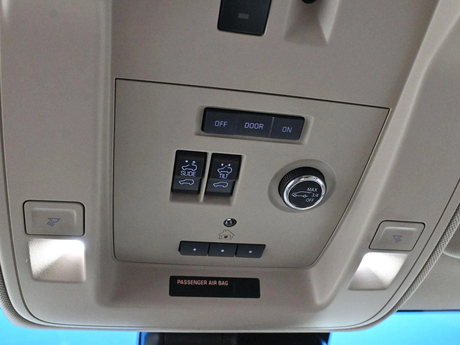Used 2019 QUICKSILVER METALLIC GMC Denali image 27