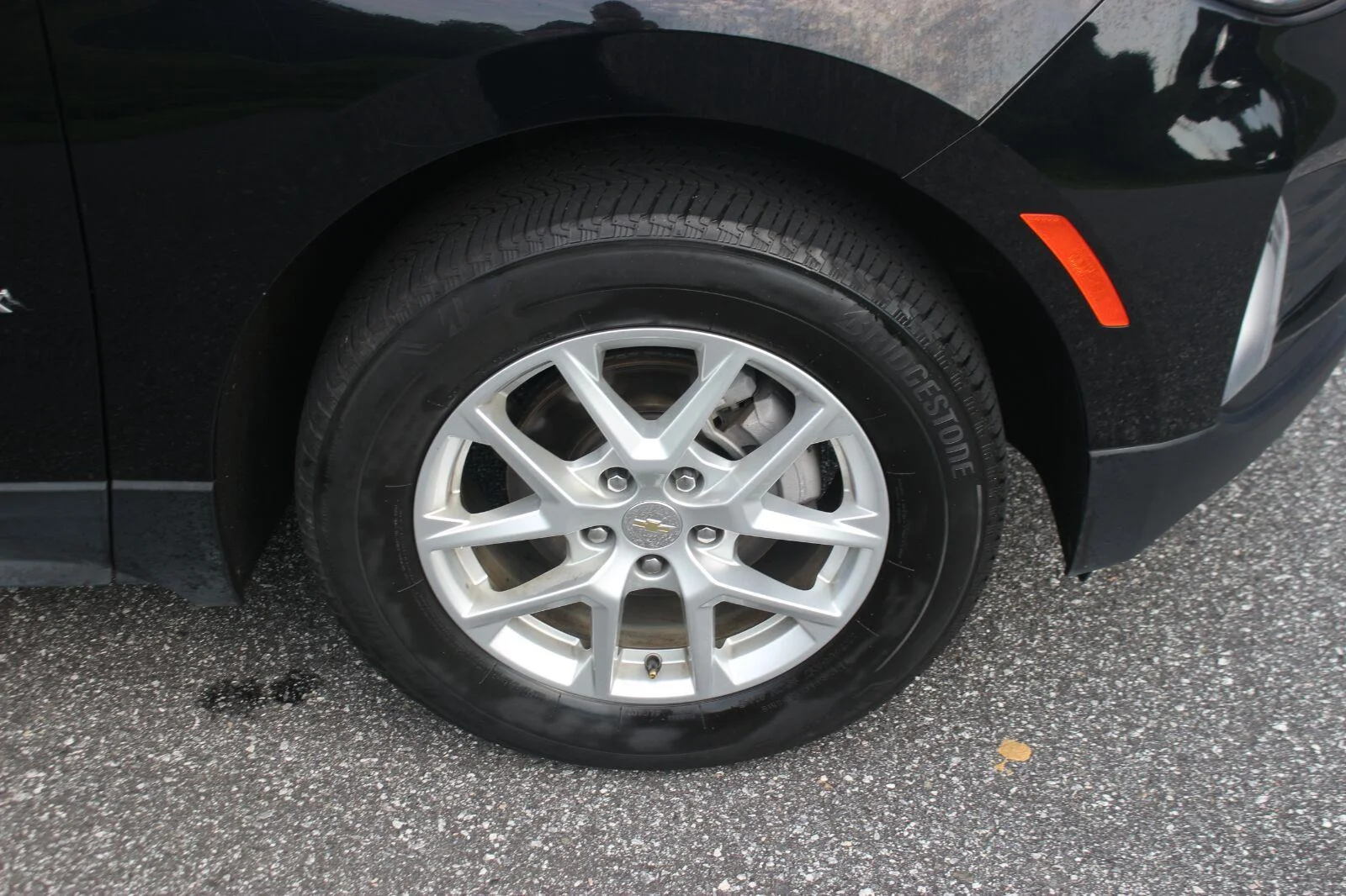 Used 2024 Mosaic Black Metallic Chevrolet LT image 38