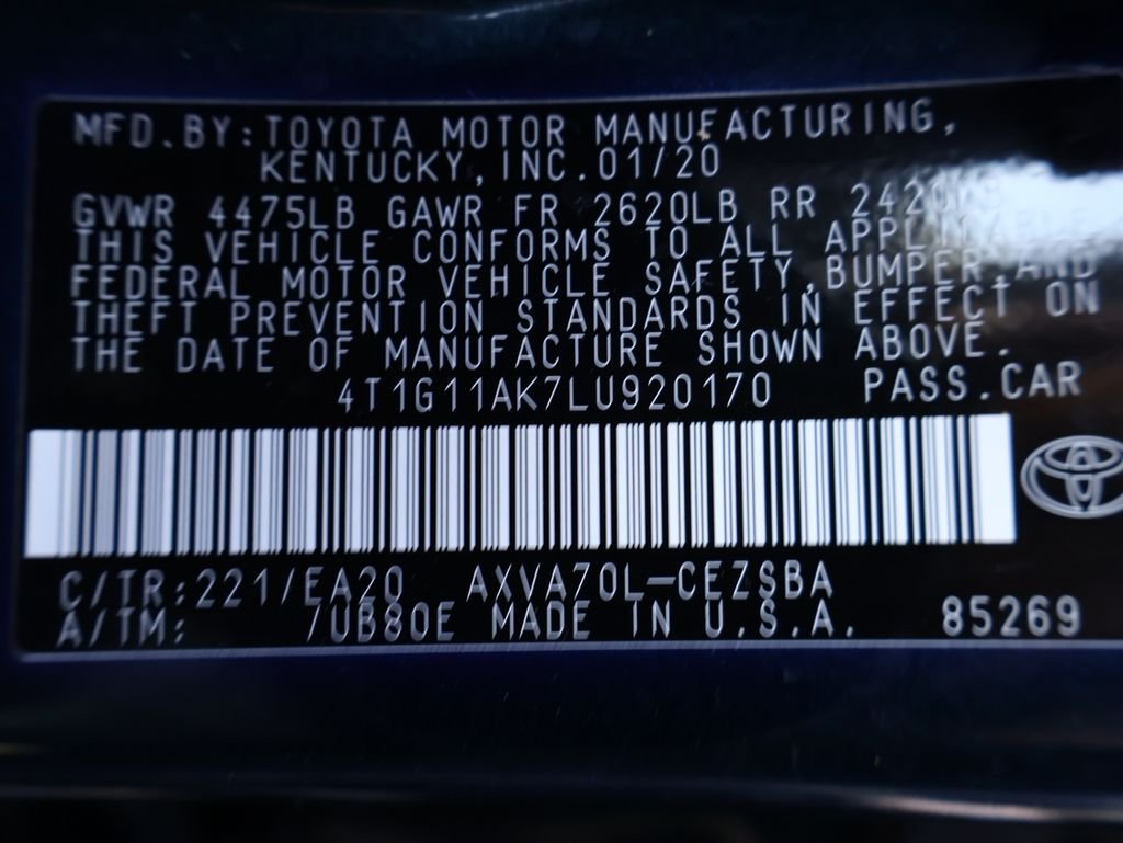 Used 2020 Blue Toyota SE image 13