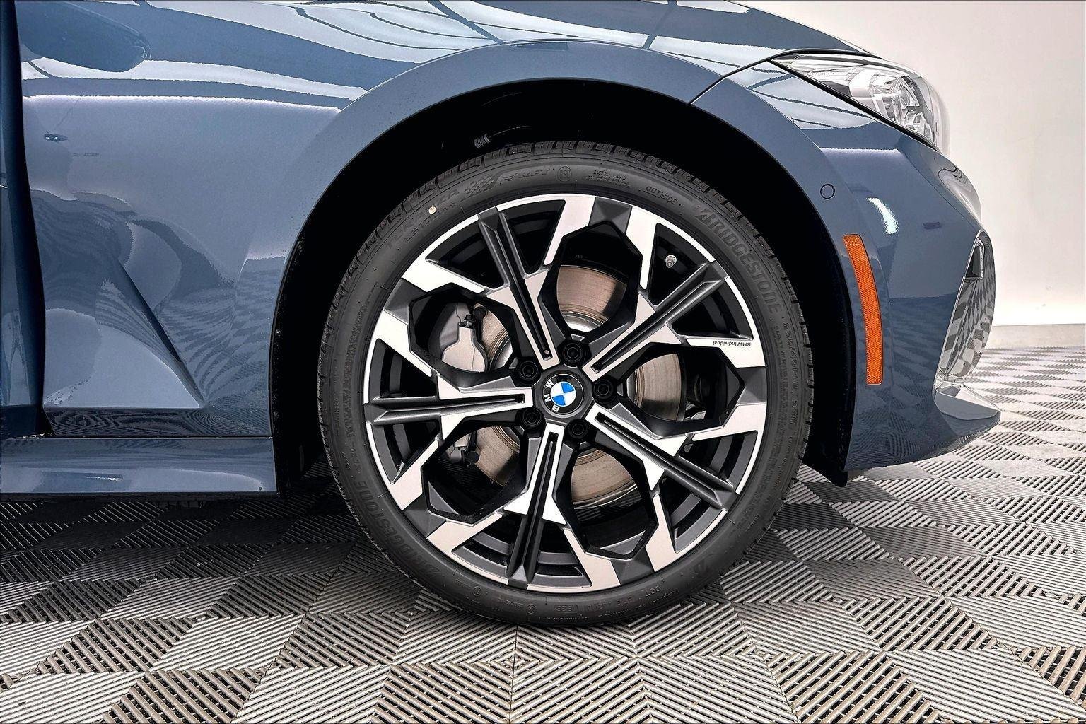 New 2026 Arctic Race Blue Metallic BMW 330i xDrive image 37