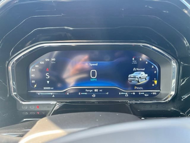 Used 2025 Summit White Chevrolet LT image 12
