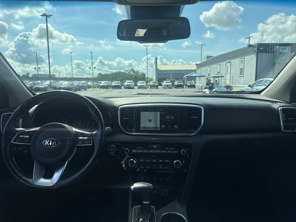Used 2021 Red Kia EX image 15