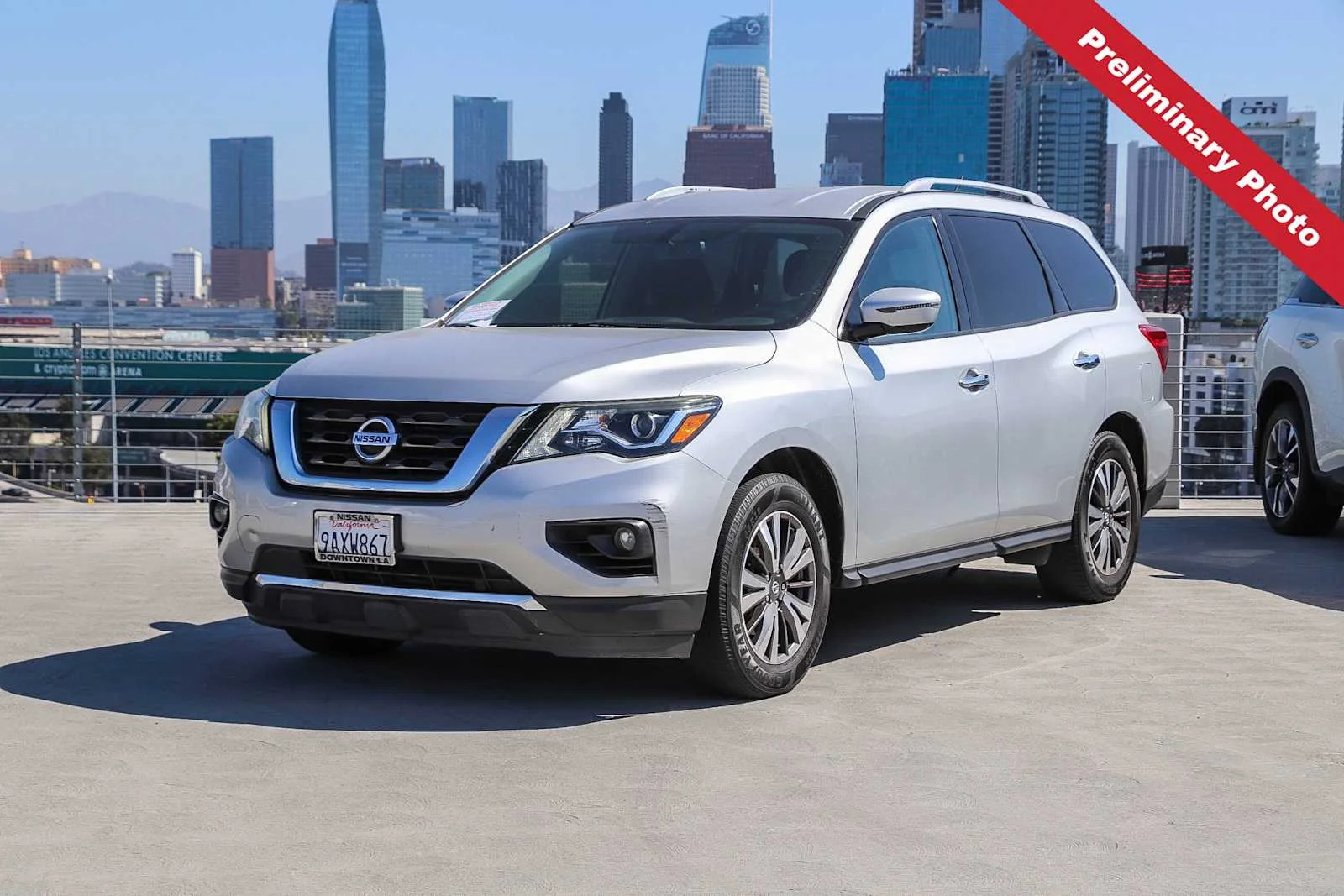 2017 Nissan Pathfinder SV