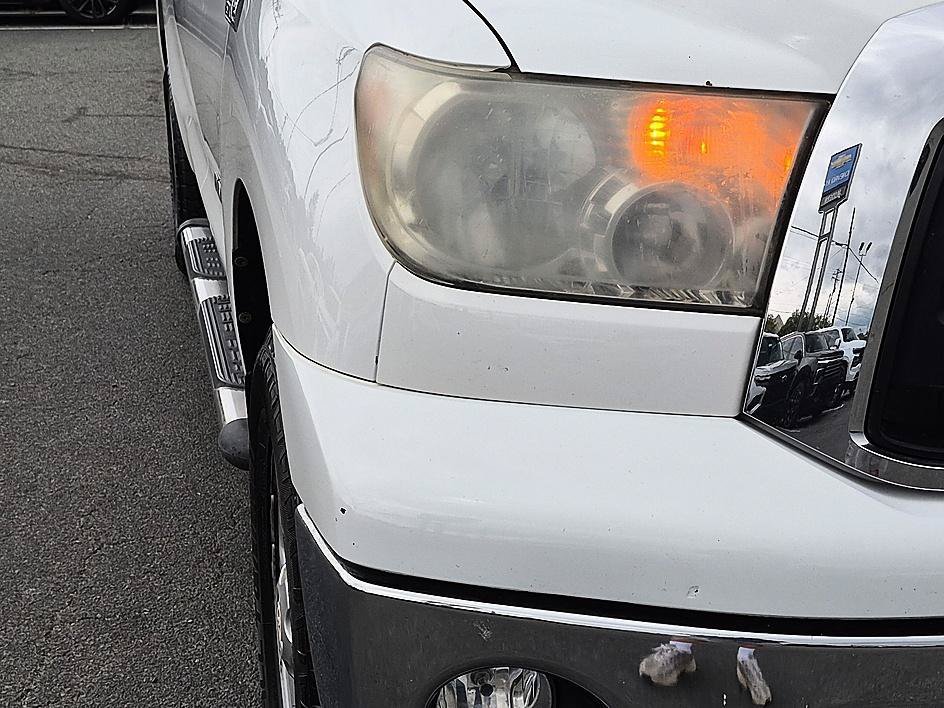 Used 2013 White Toyota GRADE image 9