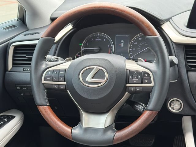 Used 2022 White Lexus 350 image 13