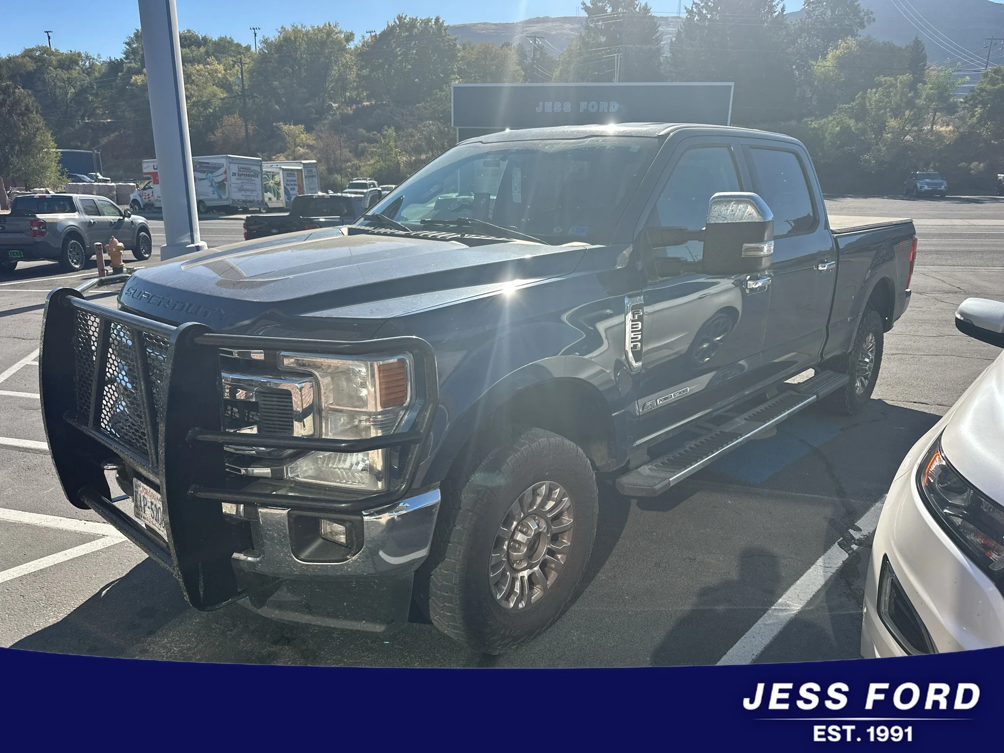 Used 2020  Ford  image 1