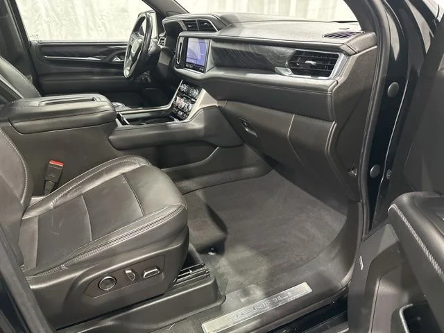 Used 2021 Onyx Black GMC Denali image 16