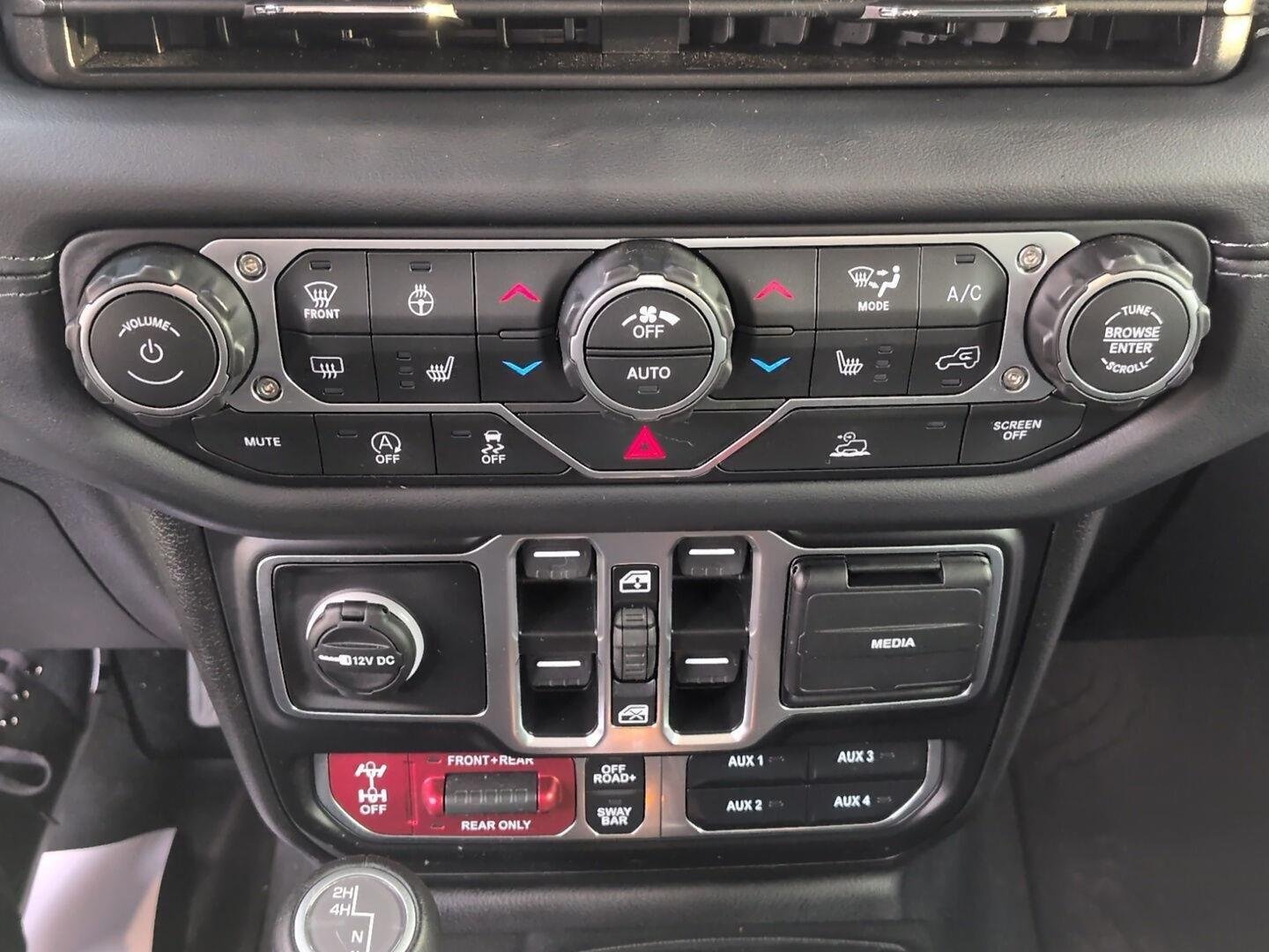 Used 2026 Mojito Clearcoat Jeep Rubicon image 14