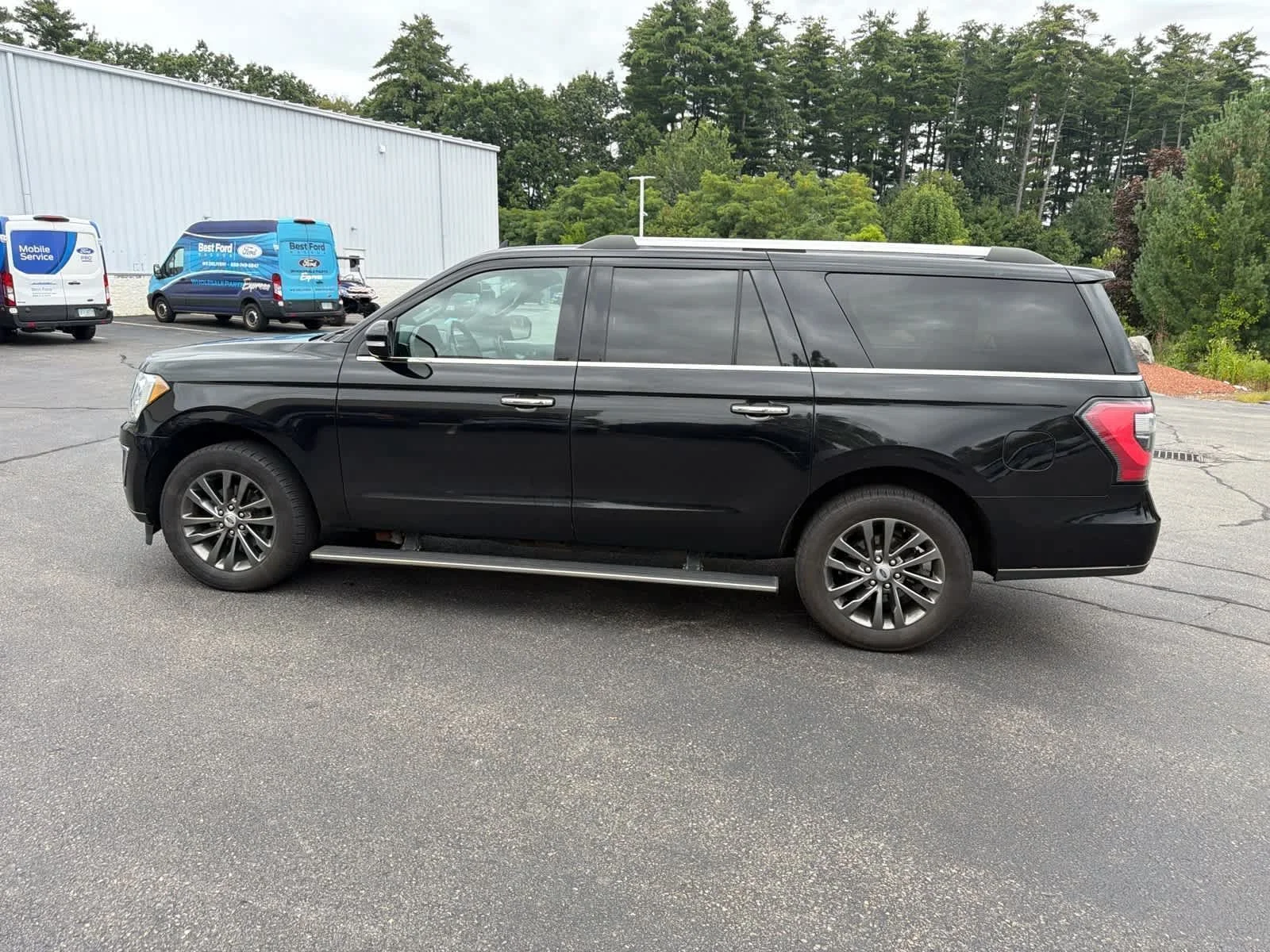 Used 2020 Agate Black Ford Limited image 11