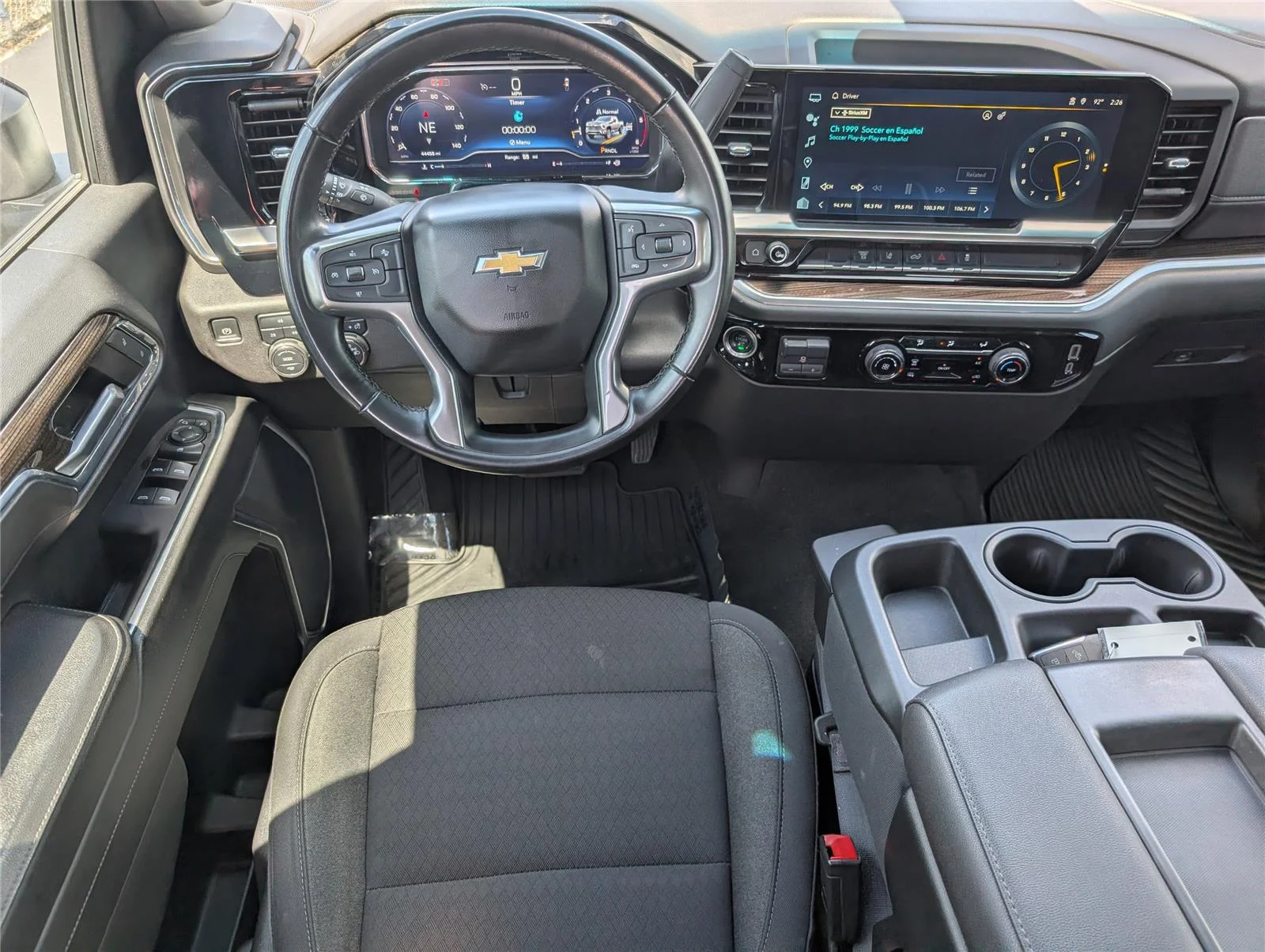 Used 2024 Summit White Chevrolet LT image 13