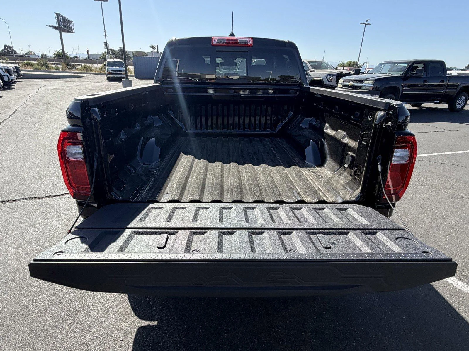 New 2026 Onyx Black GMC Elevation image 13