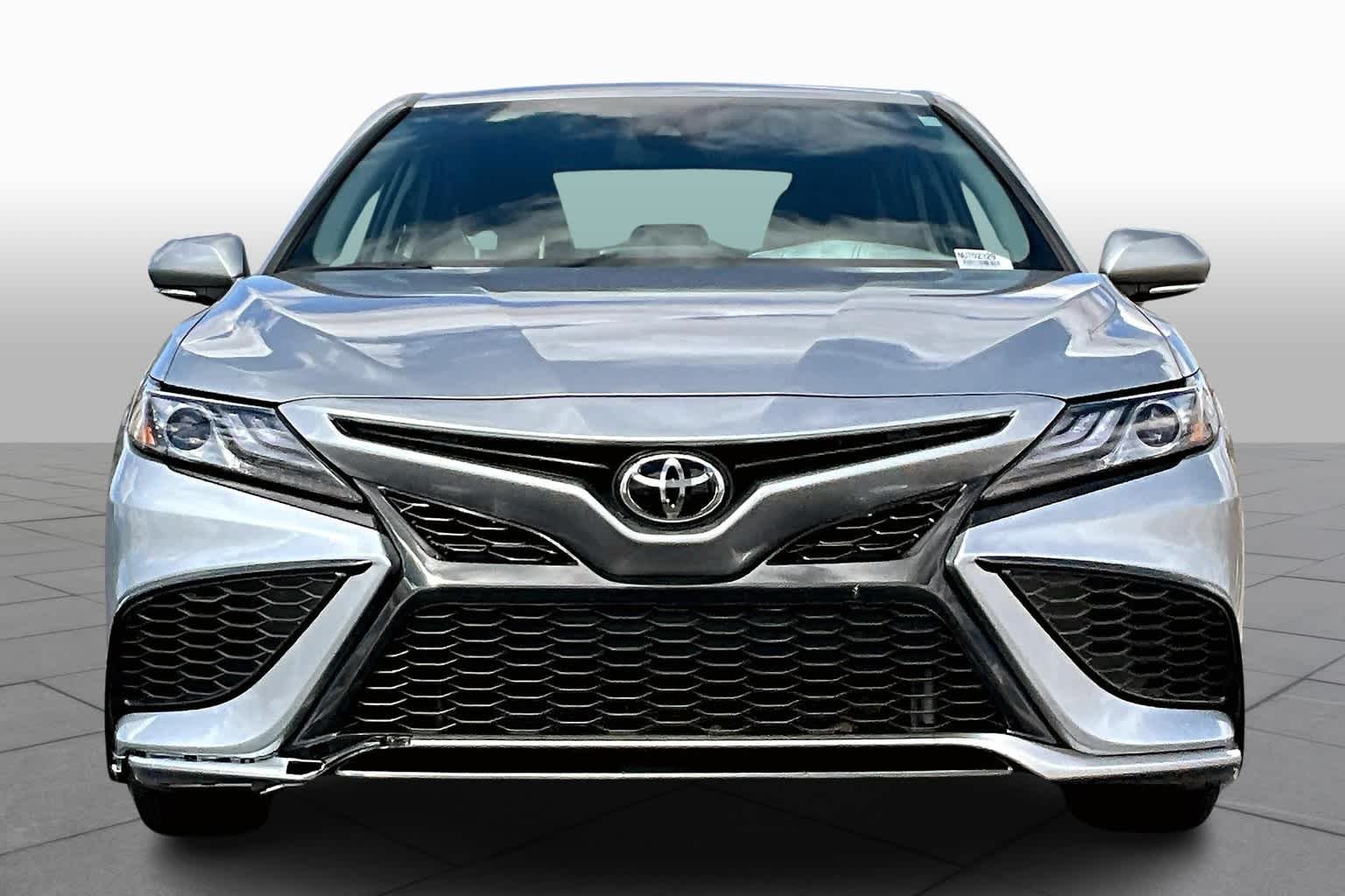 Used 2022 Celestial Silver Metallic Toyota XSE image 4