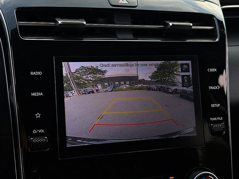 Used 2022 Phantom Black Hyundai SEL image 14